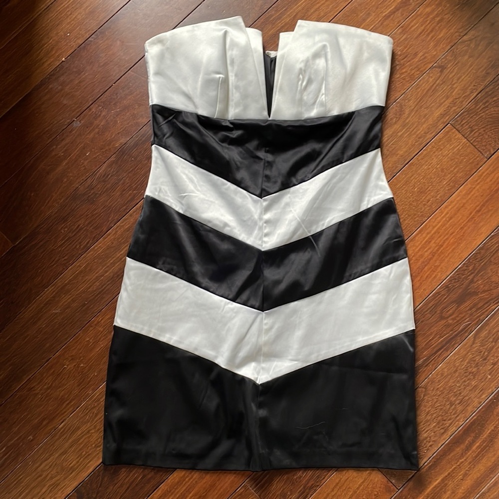 J.F.W strapless dress